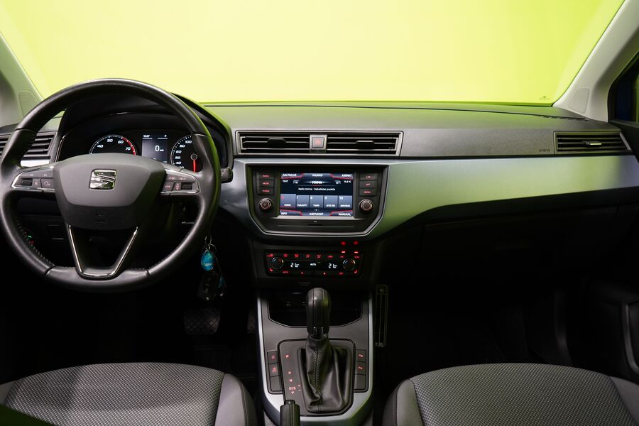 SEAT Arona vaihtoauto