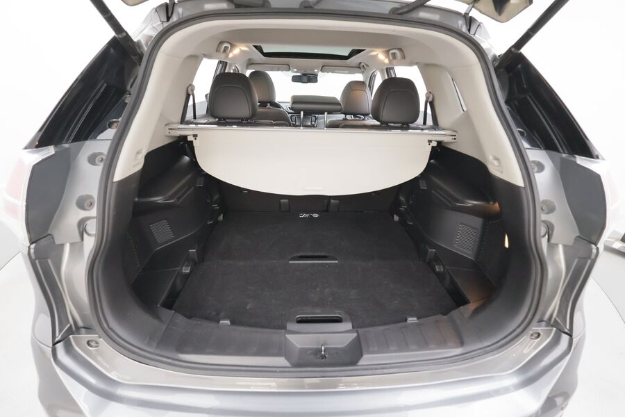 Nissan X-Trail vaihtoauto