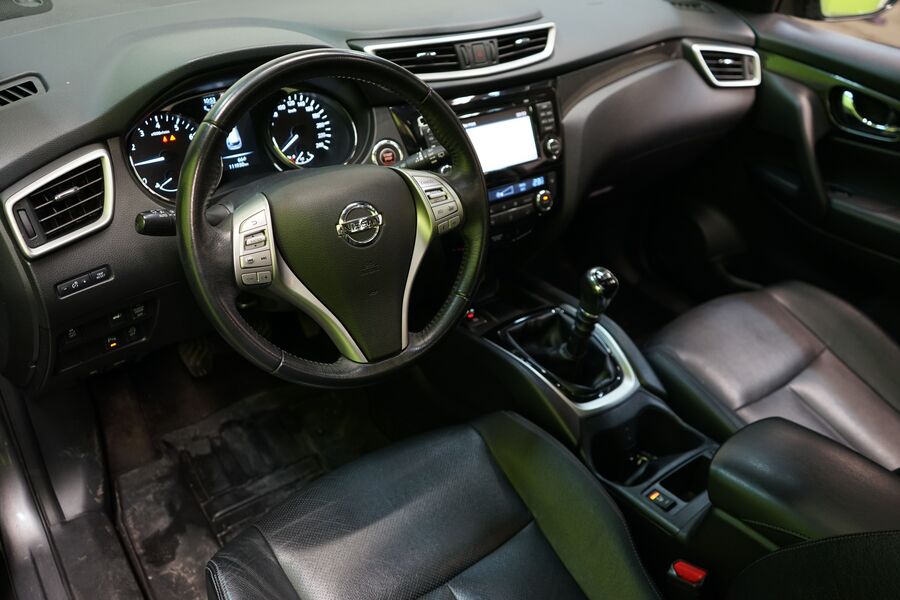 Nissan X-Trail vaihtoauto