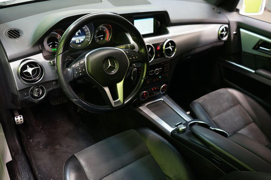 Mercedes-Benz GLK vaihtoauto