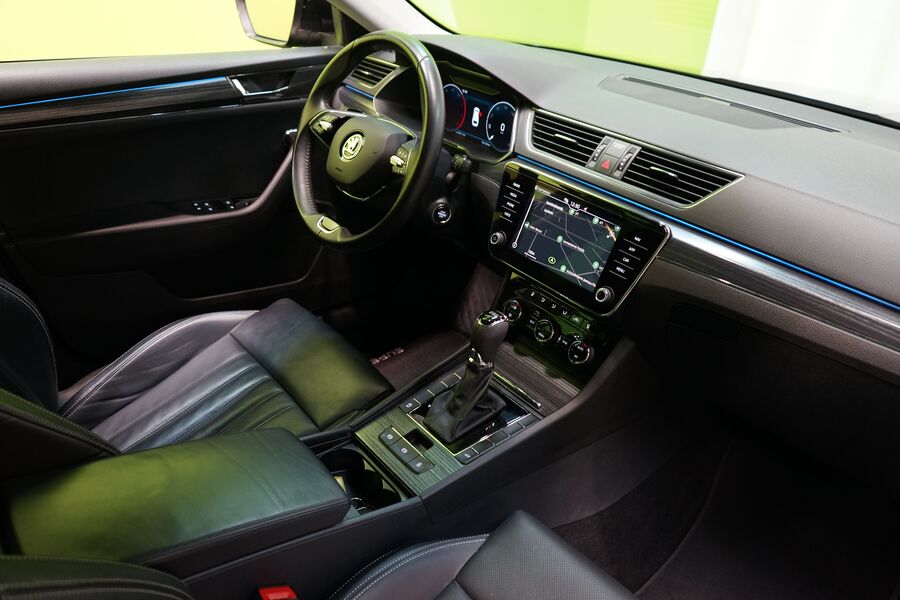 Skoda Superb vaihtoauto