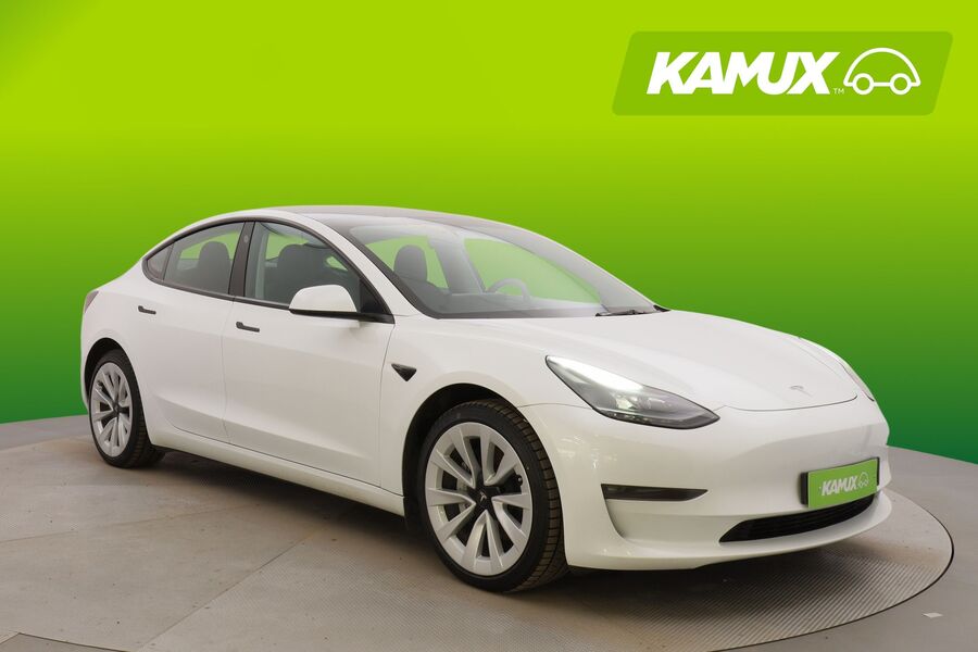 Tesla Model 3 vaihtoauto