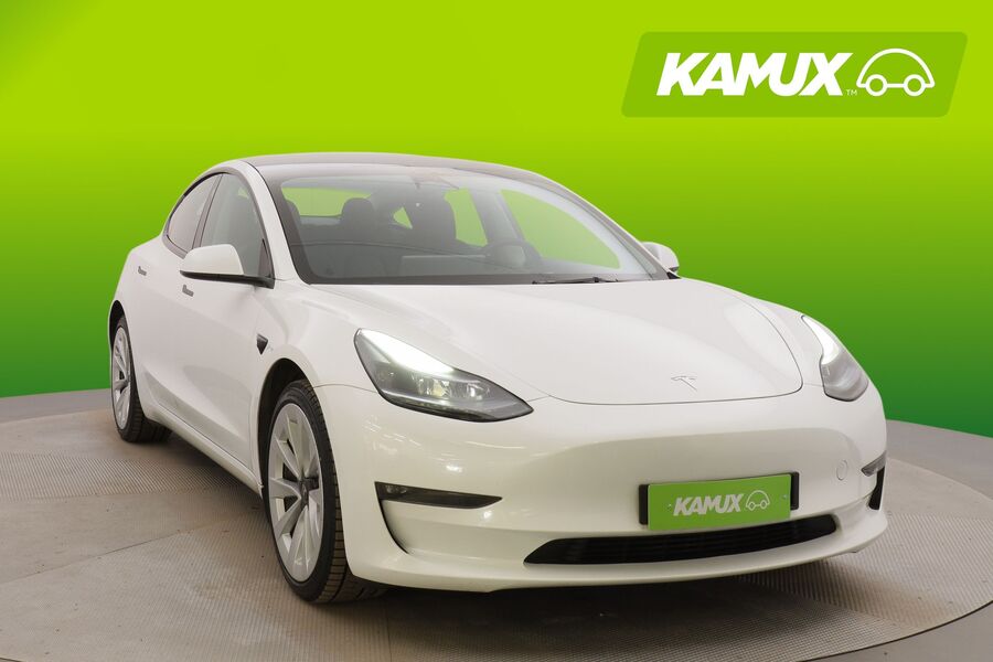 Tesla Model 3 vaihtoauto