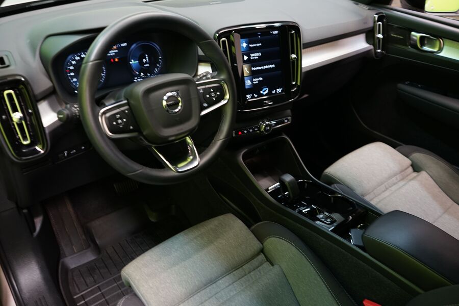 Volvo XC40 vaihtoauto