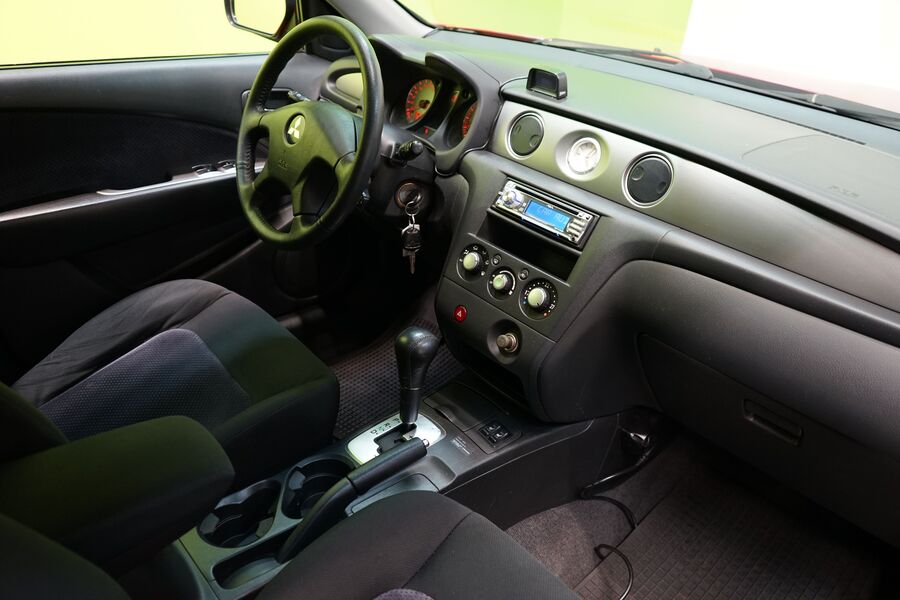 Mitsubishi Outlander vaihtoauto