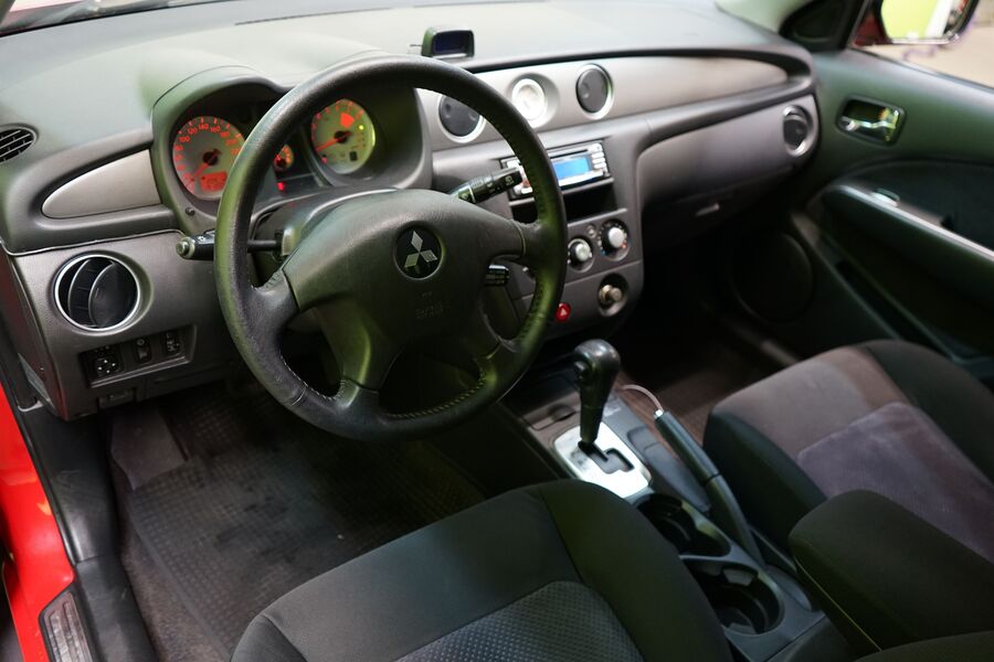 Mitsubishi Outlander vaihtoauto