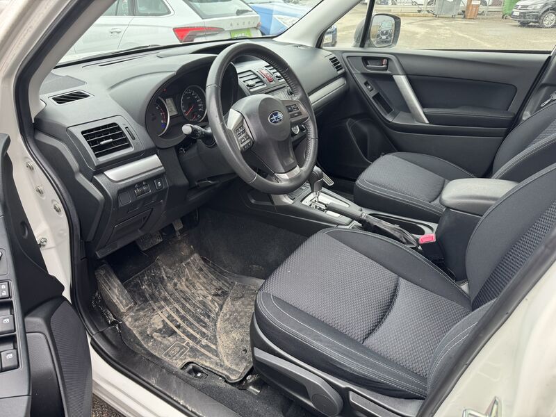 Subaru Forester vaihtoauto