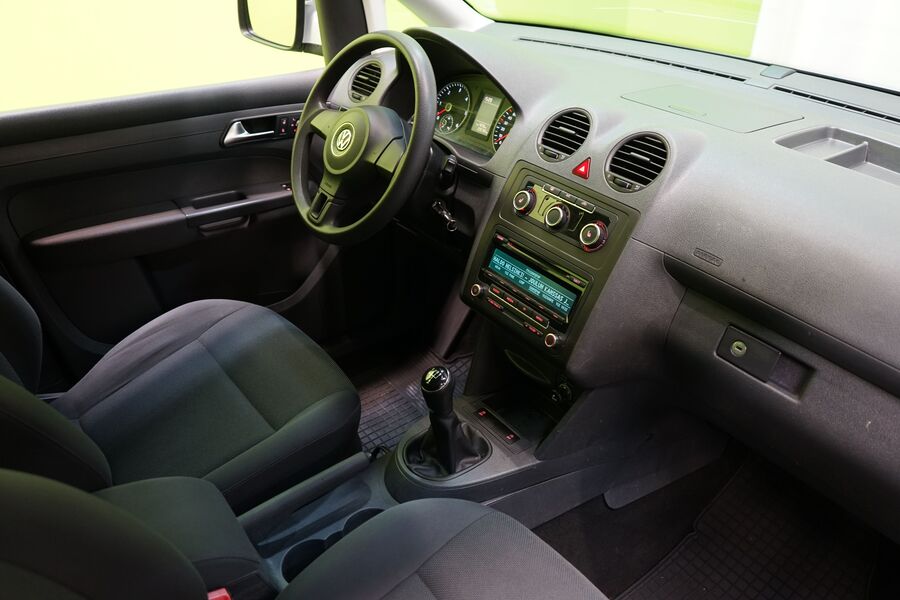 Volkswagen Caddy Maxi vaihtoauto