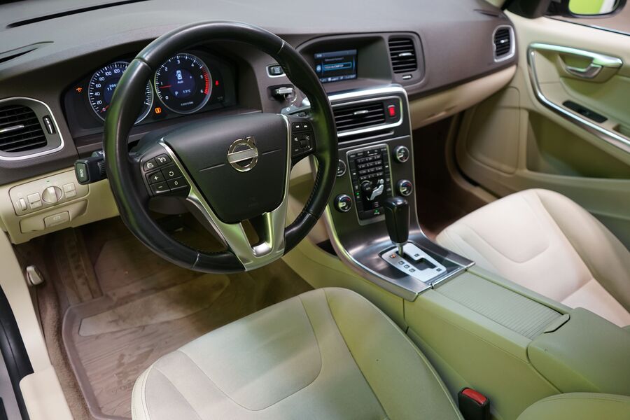 Volvo S60 vaihtoauto