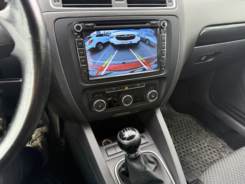 Volkswagen Jetta vaihtoauto