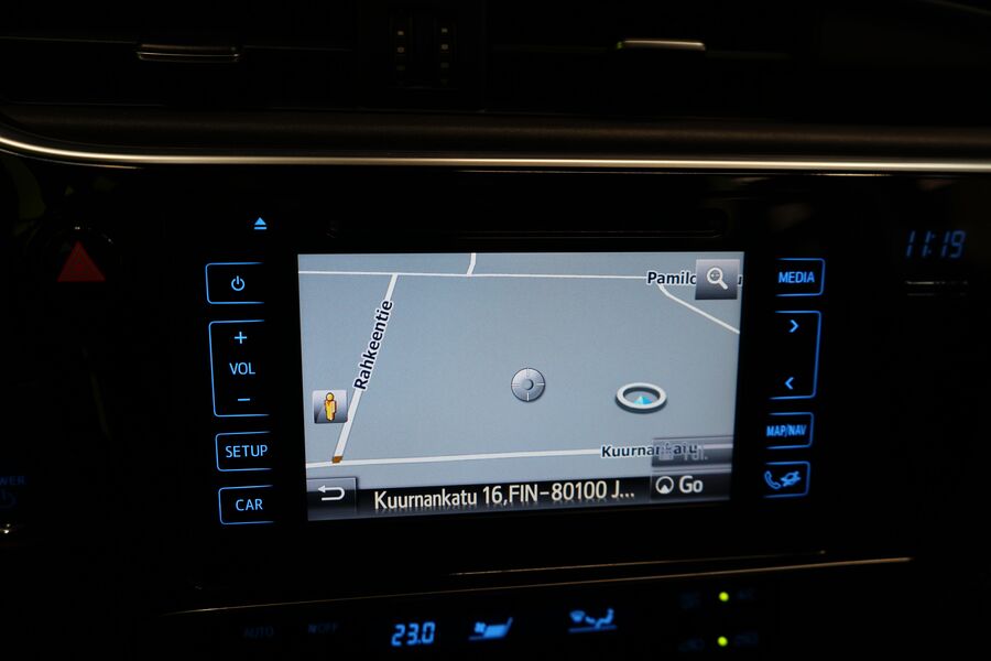 Toyota Auris vaihtoauto