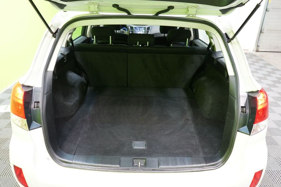 Subaru Outback vaihtoauto