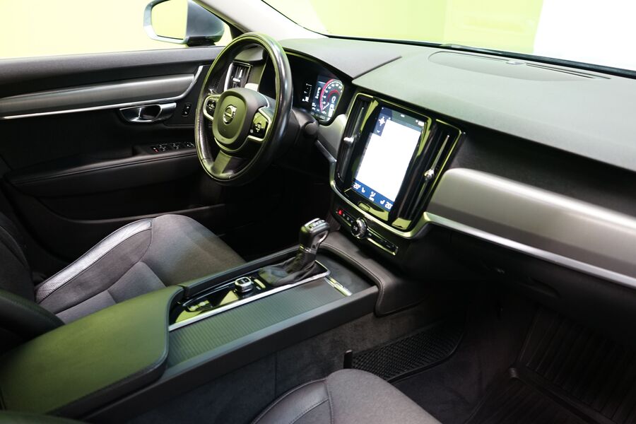 Volvo S90 vaihtoauto