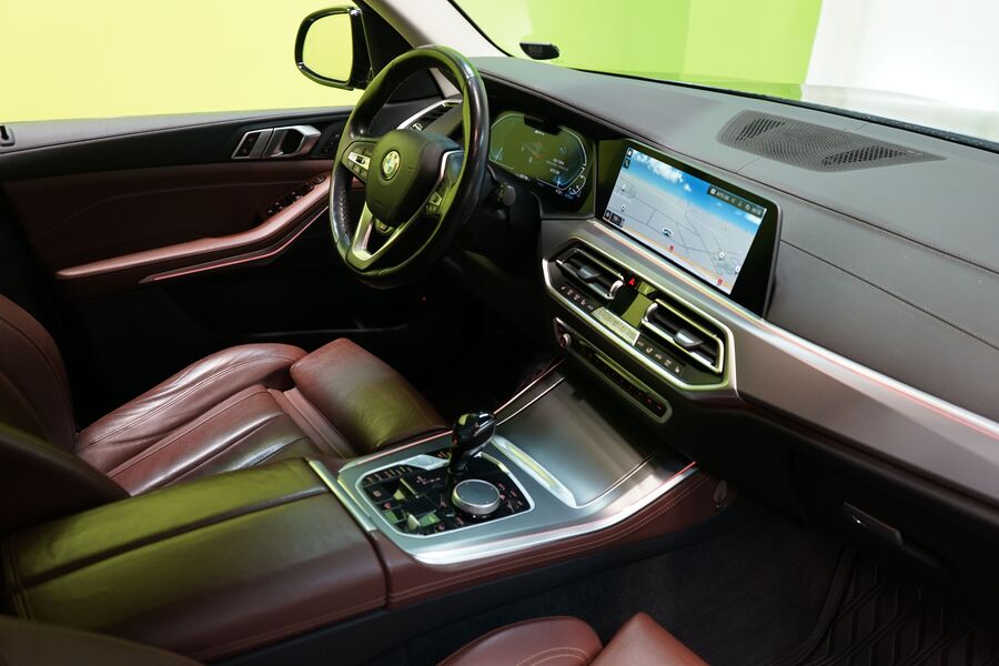 BMW X5 vaihtoauto