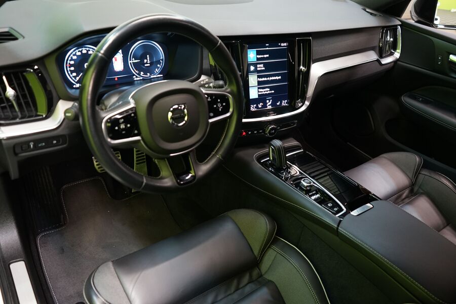 Volvo V60 vaihtoauto