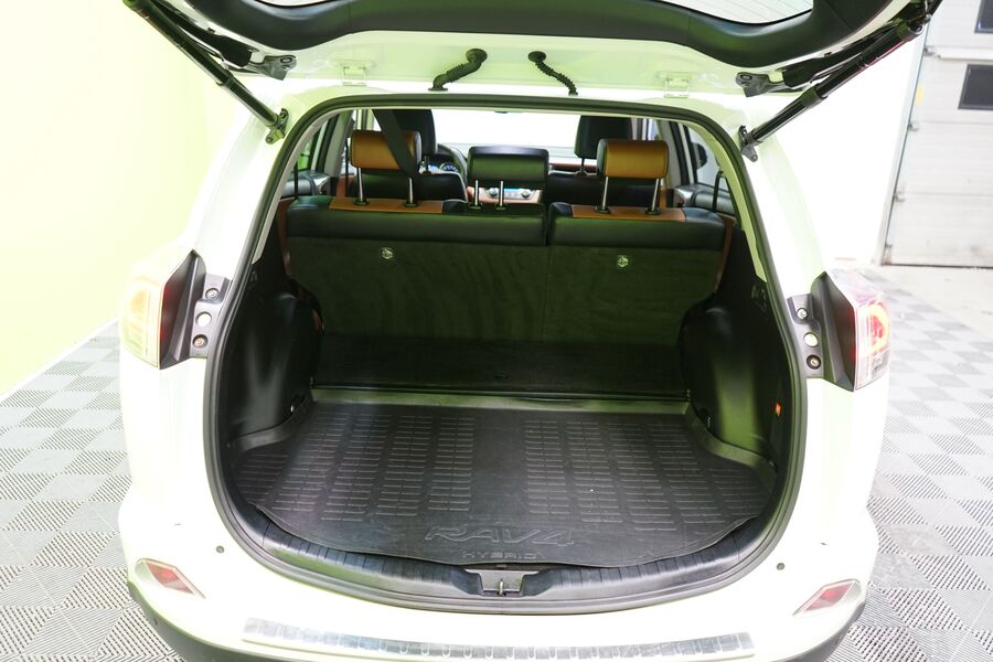 Toyota RAV4 vaihtoauto