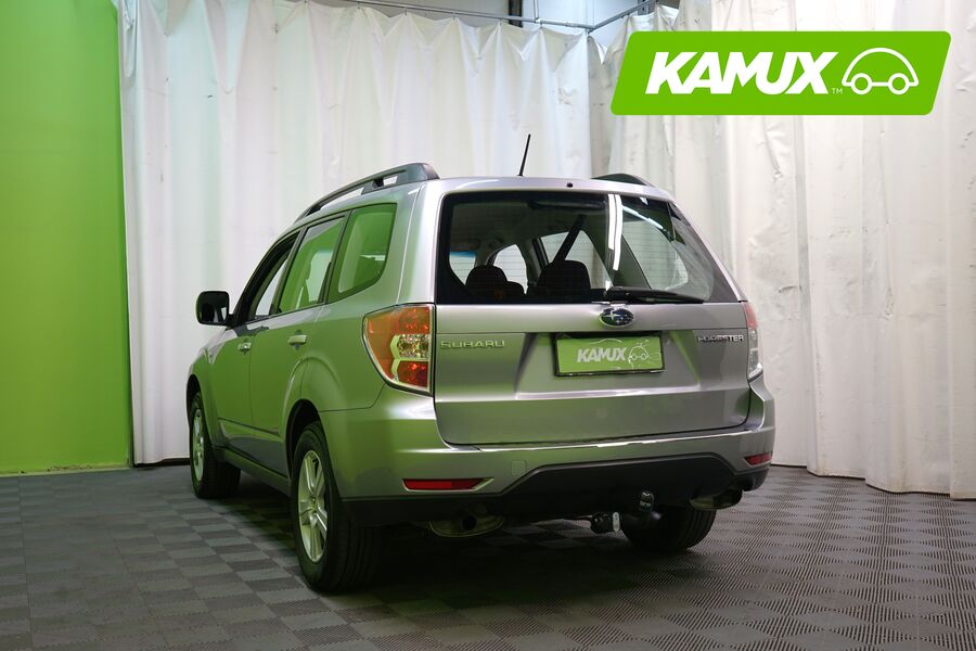 Subaru Forester vaihtoauto