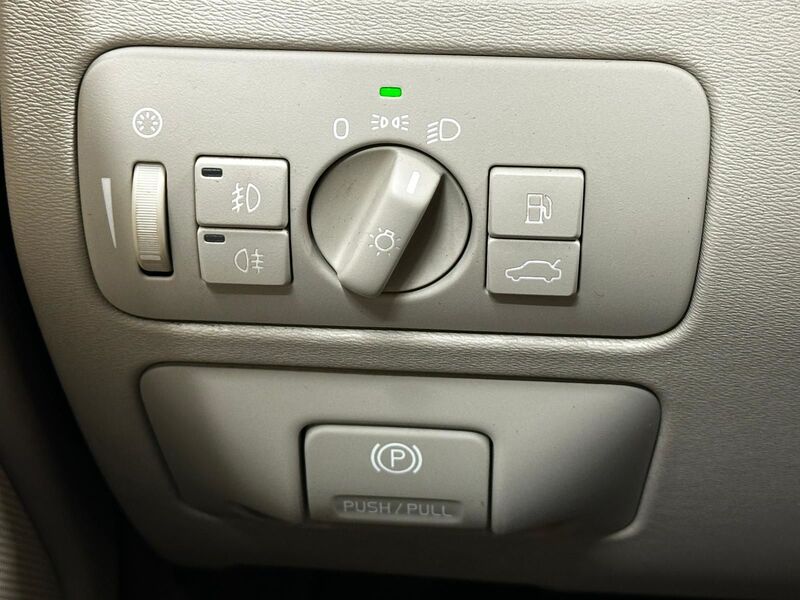 Volvo XC70 vaihtoauto