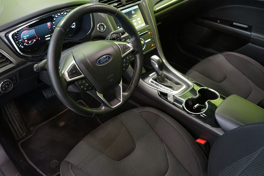 Ford Mondeo vaihtoauto