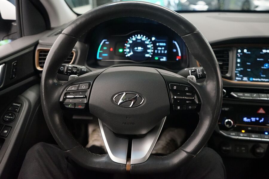Hyundai IONIQ electric vaihtoauto