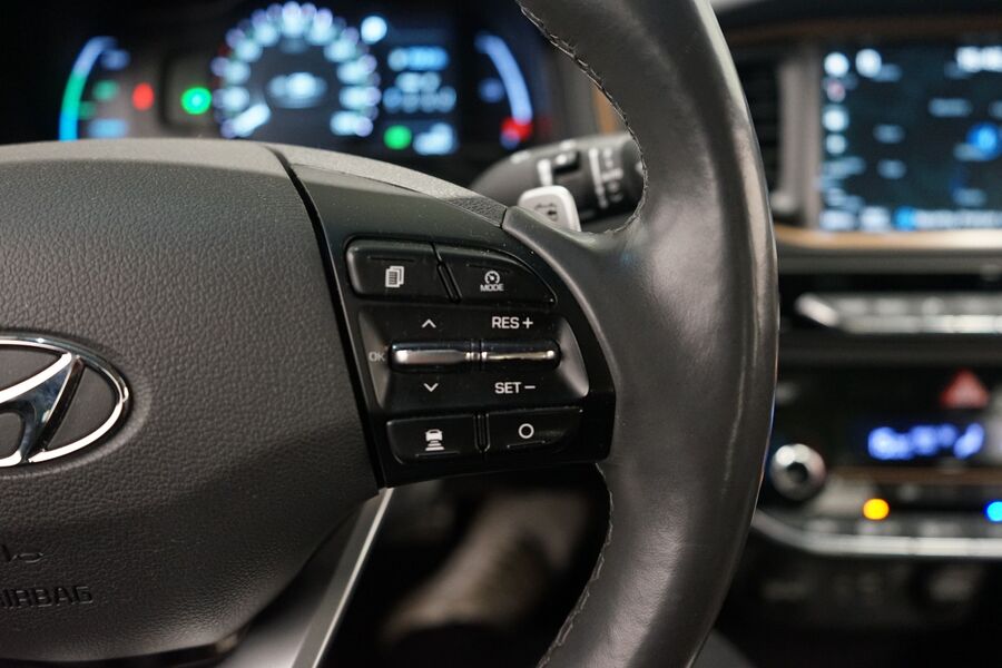 Hyundai IONIQ electric vaihtoauto