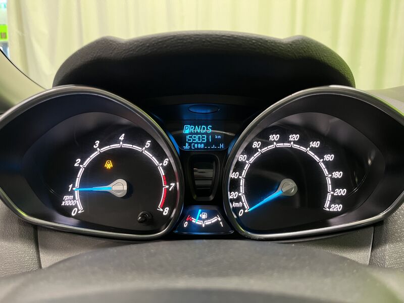 Ford Fiesta vaihtoauto