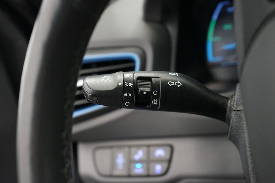 Hyundai IONIQ plug-in vaihtoauto