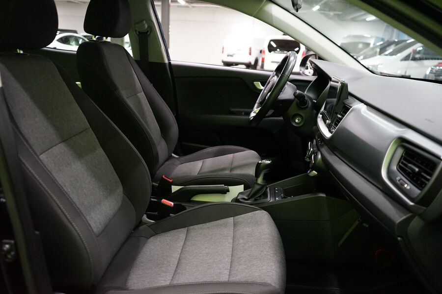 Kia Stonic vaihtoauto