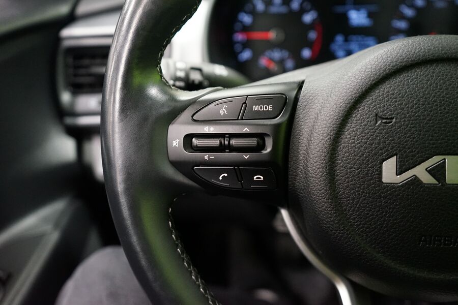 Kia Stonic vaihtoauto