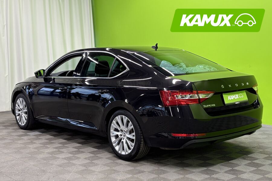 Skoda Superb vaihtoauto