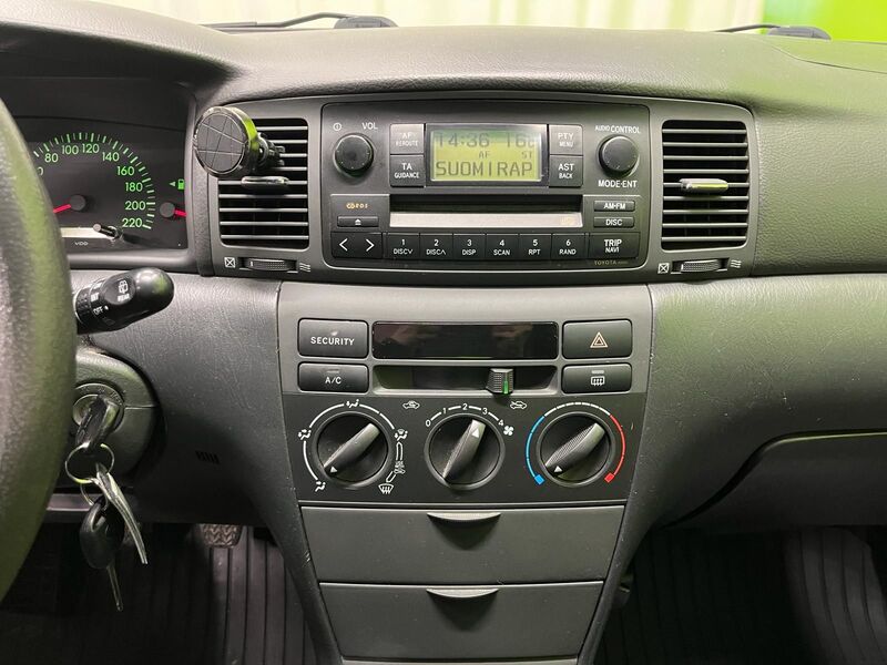 Toyota Corolla vaihtoauto