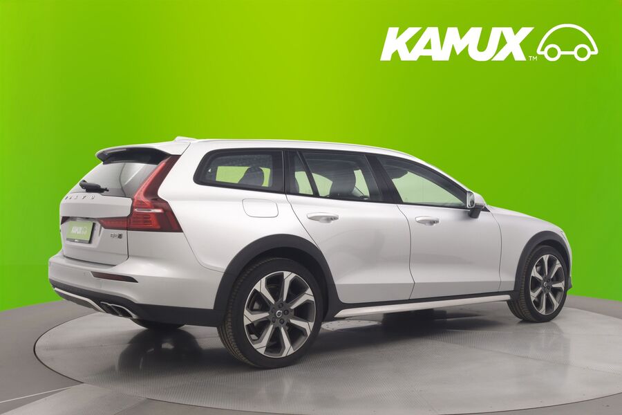 Volvo V60 Cross Country vaihtoauto