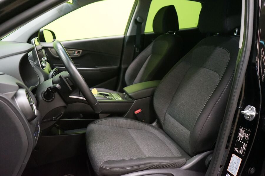 Hyundai KONA Electric vaihtoauto