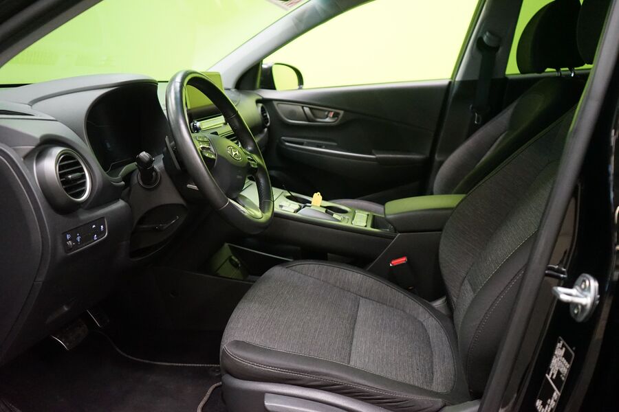 Hyundai KONA Electric vaihtoauto