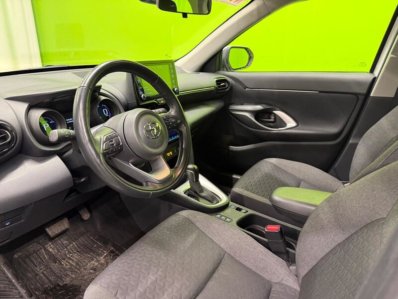 Toyota Yaris Cross vaihtoauto