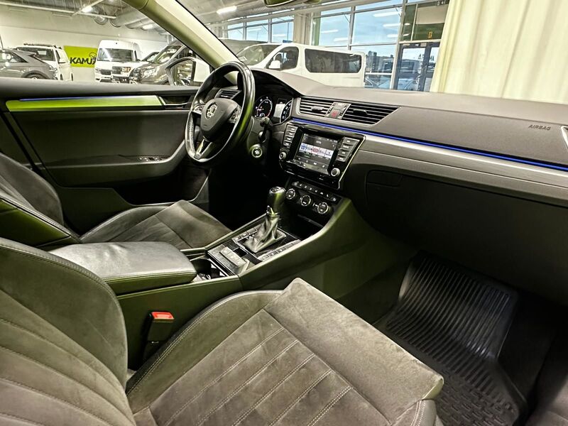 Skoda Superb vaihtoauto