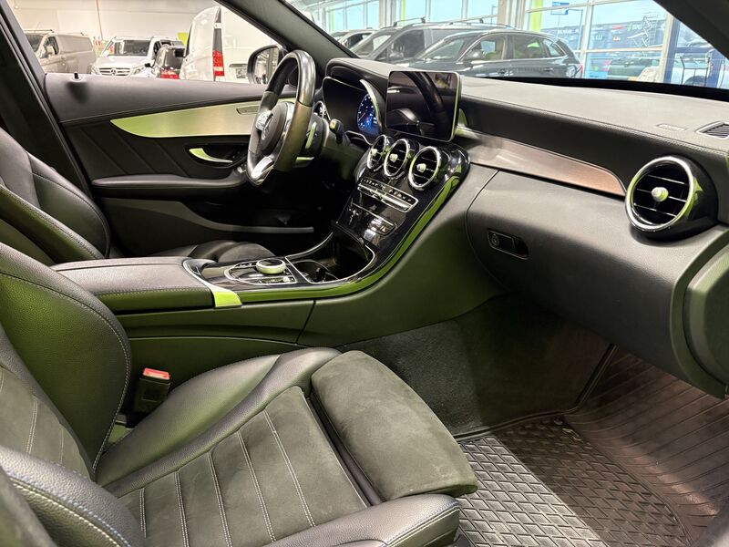 Mercedes-Benz C vaihtoauto