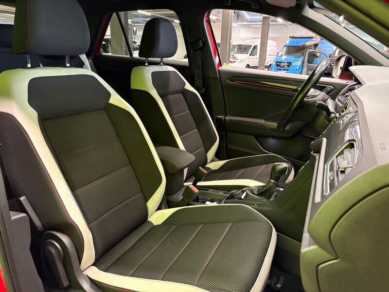 Volkswagen T-Roc vaihtoauto