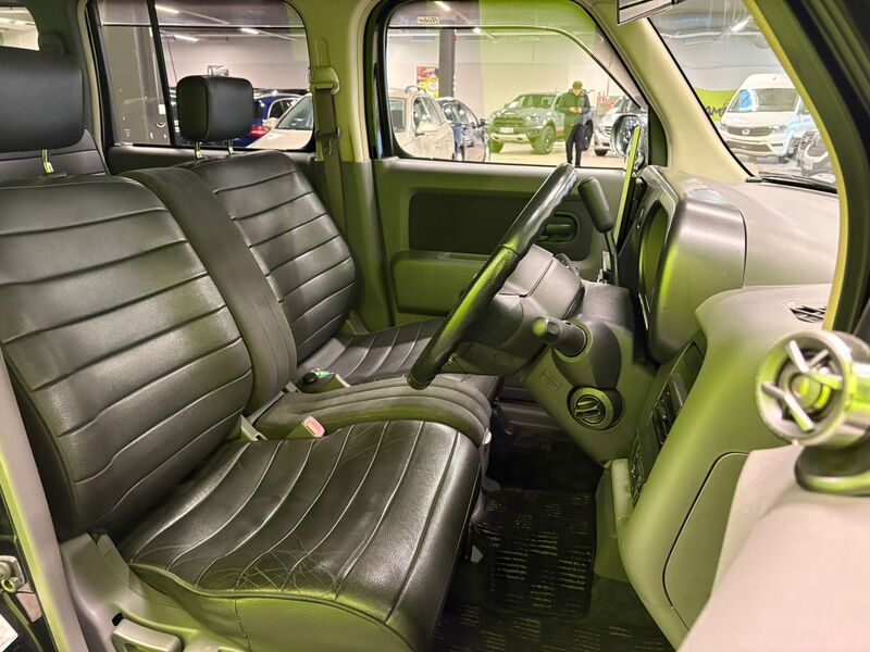 Nissan Cube vaihtoauto