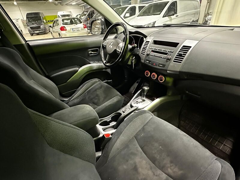 Mitsubishi Outlander vaihtoauto