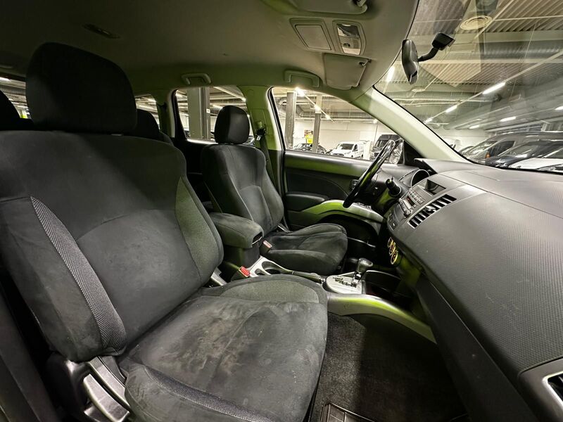 Mitsubishi Outlander vaihtoauto