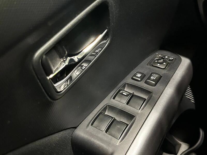 Mitsubishi Outlander vaihtoauto