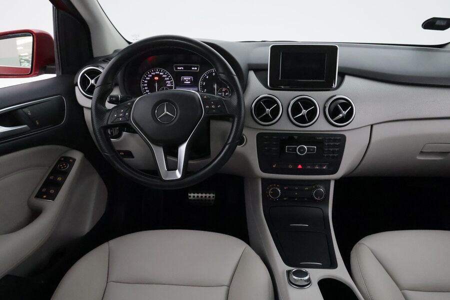 Mercedes-Benz B vaihtoauto