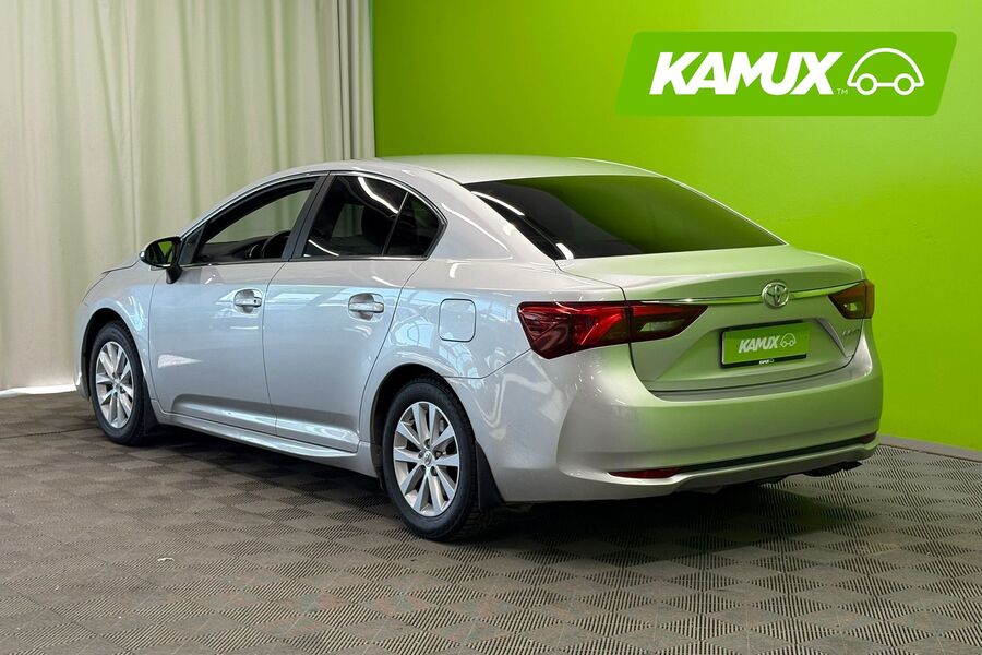 Toyota Avensis vaihtoauto