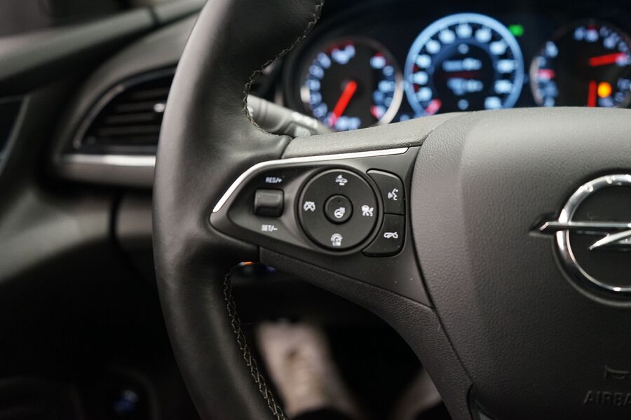 Opel Insignia vaihtoauto