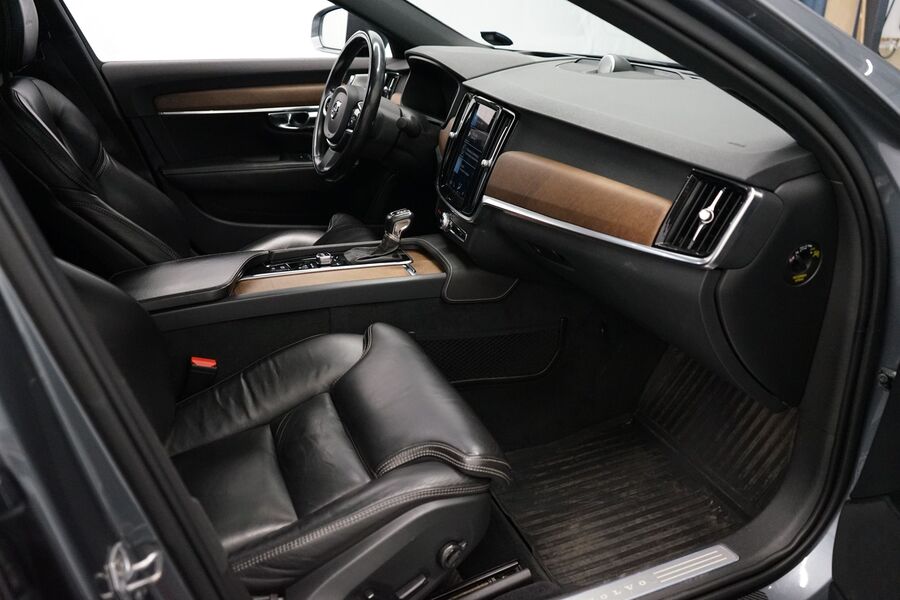 Volvo S90 vaihtoauto