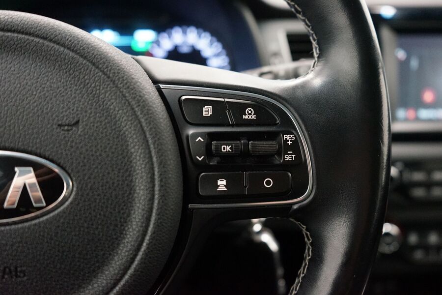 Kia Niro plug-in vaihtoauto