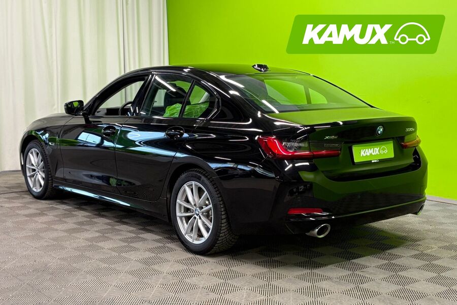 BMW 330 vaihtoauto