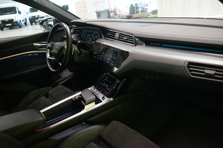 Audi e-tron vaihtoauto