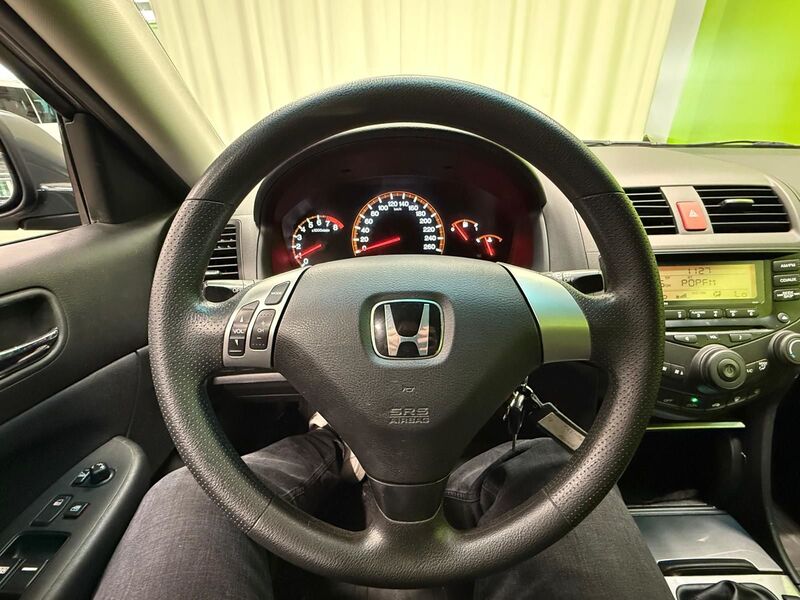 Honda Accord vaihtoauto